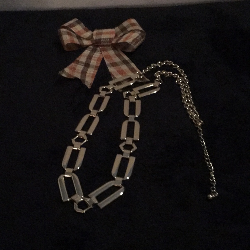 Chico’s big chunky gold tone link necklace or belt